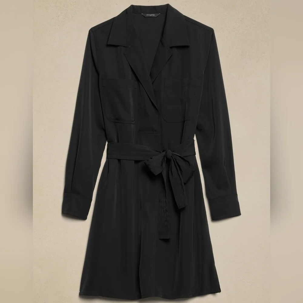 Banana Republic Women's Long Sleeve Satin Twill Mini Shift Dress in Black